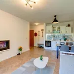 Apartment Kometa Cozy 1-bd Flat By Flat Mаnager Pamporovo